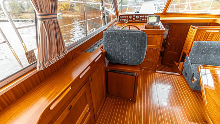 Катер Storebro Royal Cruiser 420 Baltic